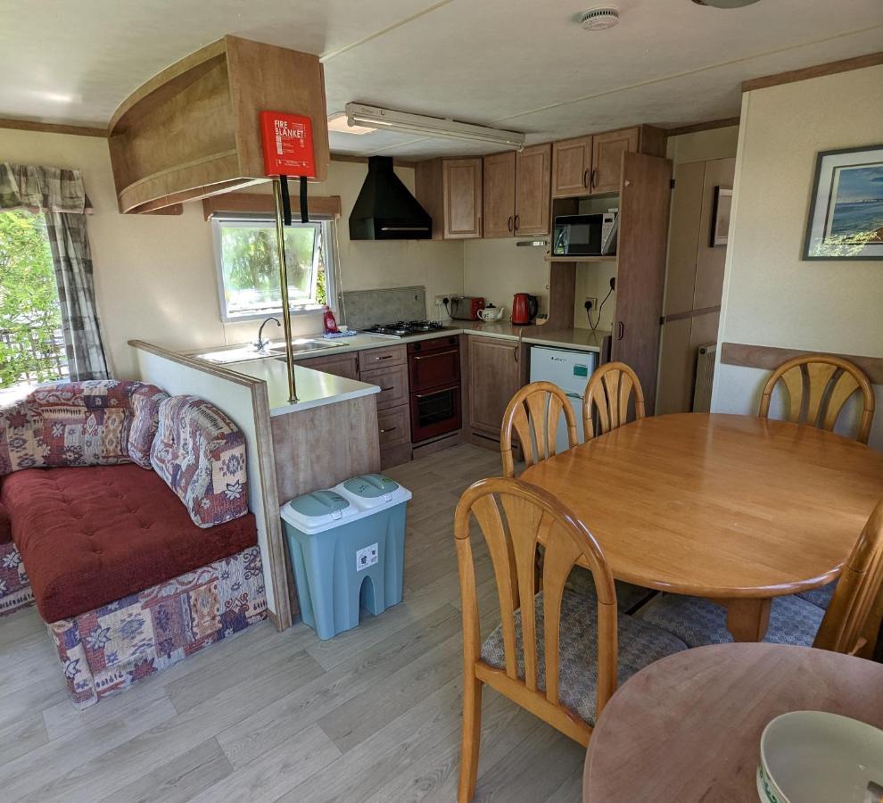 Glebe Farm Holidays Newport  Exteriör bild